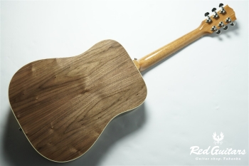 Hummingbird Studio Walnut